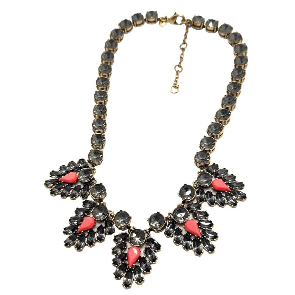 NWOT J. Crew Bib Necklace Gray Smoky Crystal Coral Pink Riviere Rivoli 20